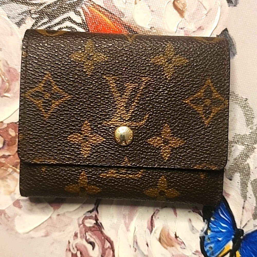 Authentic Louis Vuitton Monogram Cardholder